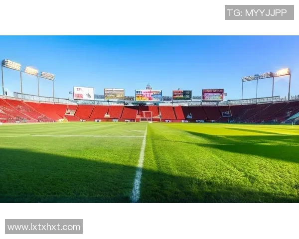 阿汤哥足球：从银幕到绿茵场的激情与梦想之旅